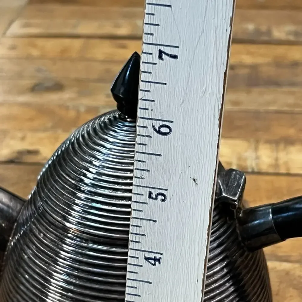 Beehive Shaped Teapot 6.5